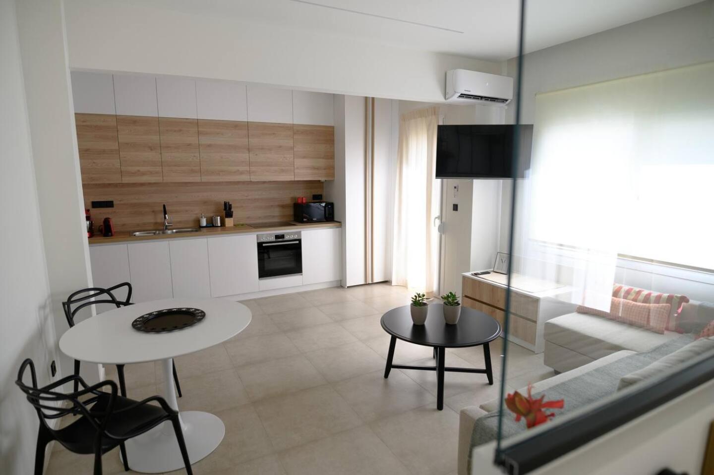 Lighthouse Apartments アレクサンドルポリス エクステリア 写真